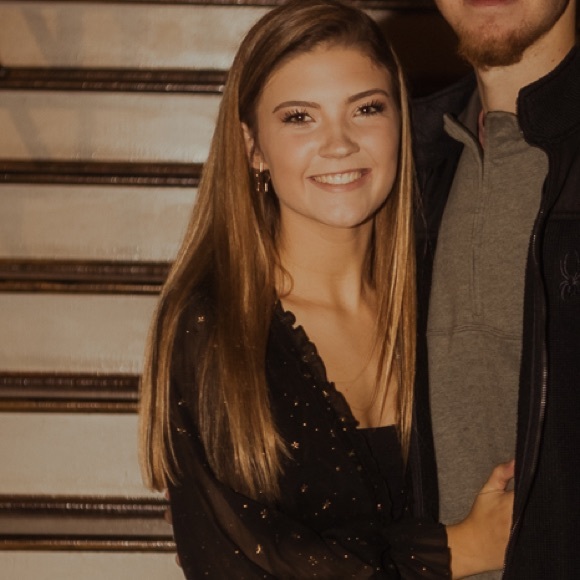 Meet your Posher, Kaitlyn - Picture 1 of 1